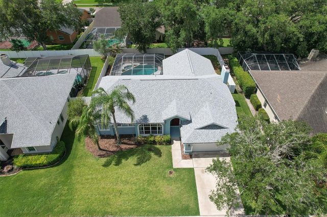 2327 EAGLE BLUFF DRIVE, Valrico, FL 33596