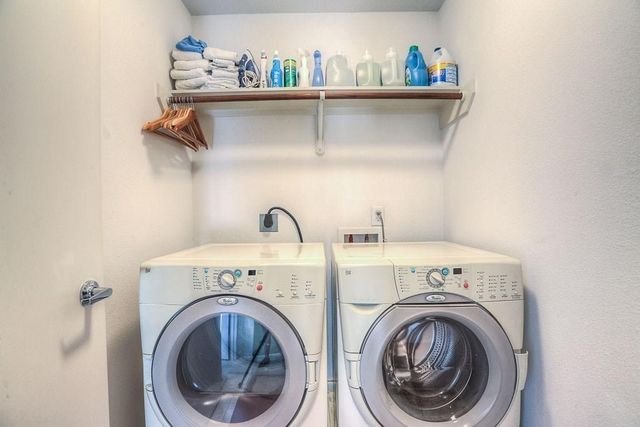 4312 Floyd Street C, Houston, TX 77007