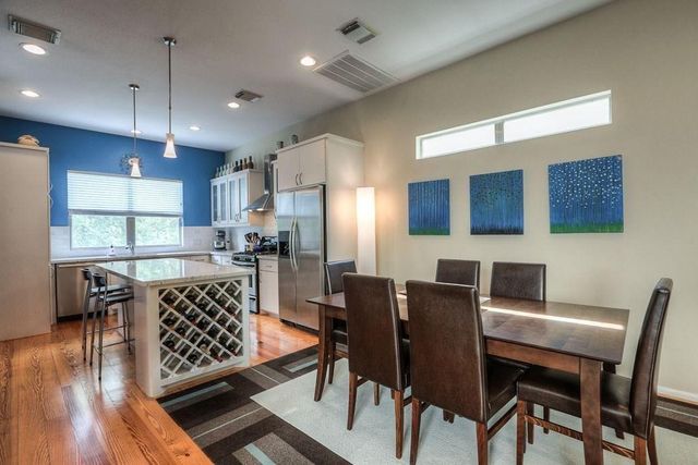 4312 Floyd Street C, Houston, TX 77007