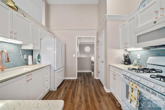 1107 Citation Circle, Hendersonville, NC 28739