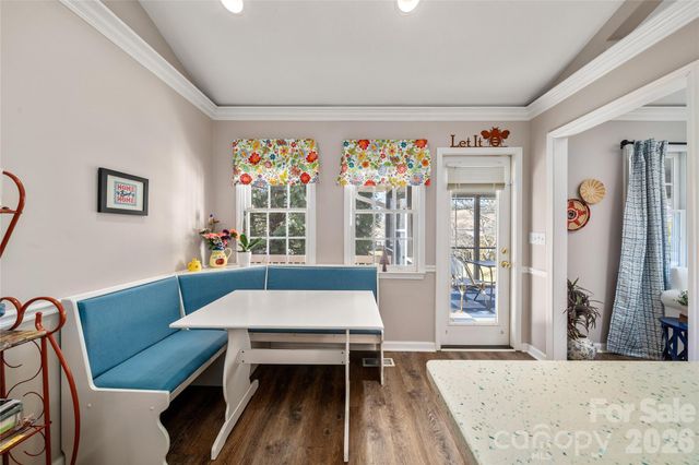 1107 Citation Circle, Hendersonville, NC 28739