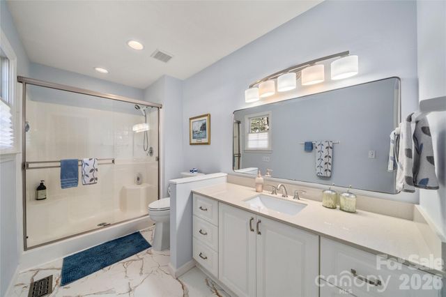 1107 Citation Circle, Hendersonville, NC 28739