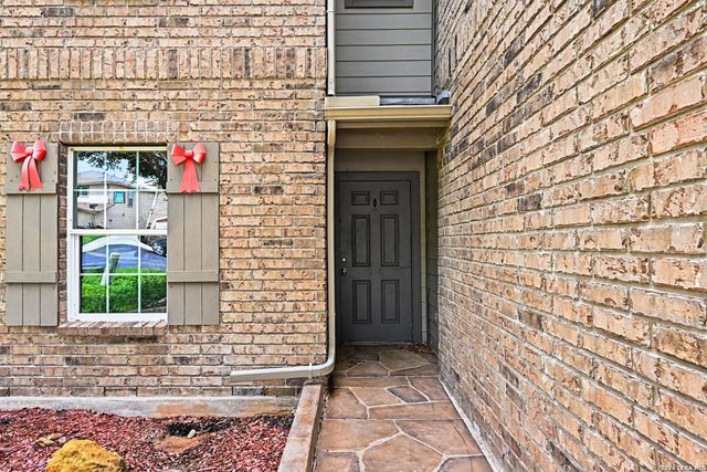 11207 Two Iron, San Antonio, TX 78221