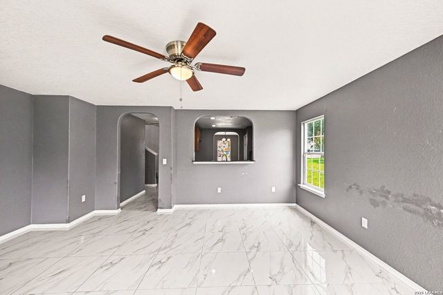 11207 Two Iron, San Antonio, TX 78221