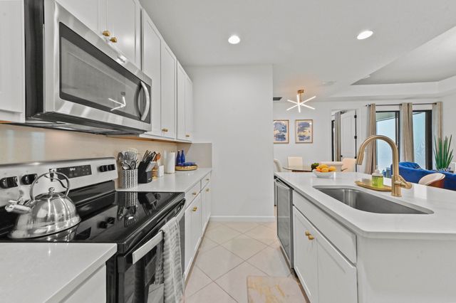 355 NW 33RD Lane, Pompano Beach, FL 33069