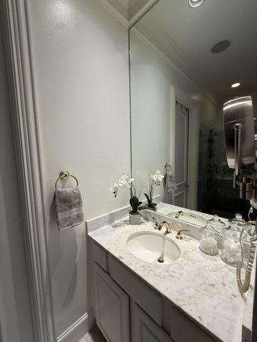 3535 Gillespie Street 505, Dallas, TX 75219