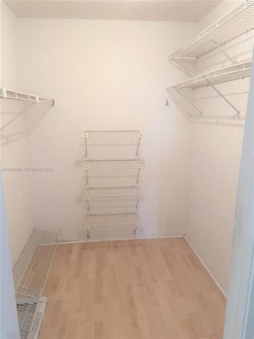 16300 Golf Club Rd 504, Weston, FL 33326