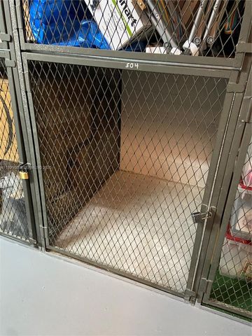 16300 Golf Club Rd 504, Weston, FL 33326