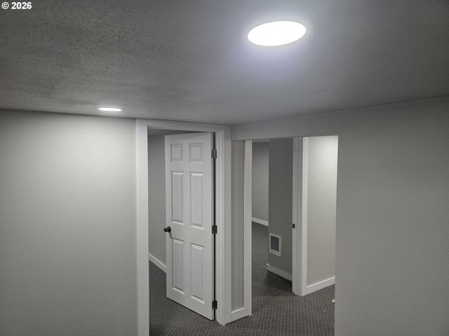 10104 Se HOLGATE Blvd, Portland, OR 97266