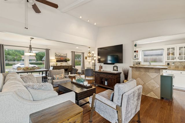 3251 Dothan Lane, Dallas, TX 75229