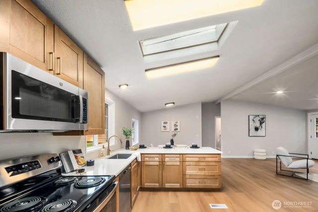 1810 193rd Avenue SW, Lakebay, WA 98349