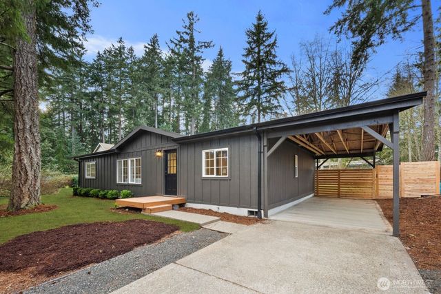 1810 193rd Avenue SW, Lakebay, WA 98349
