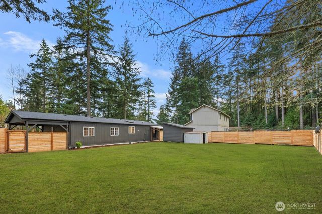 1810 193rd Avenue SW, Lakebay, WA 98349