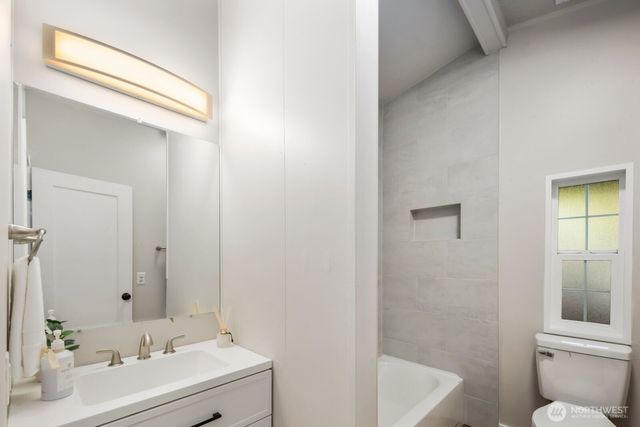 1810 193rd Avenue SW, Lakebay, WA 98349