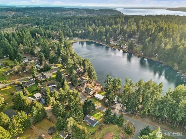 1810 193rd Avenue SW, Lakebay, WA 98349