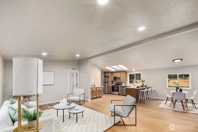 1810 193rd Avenue SW, Lakebay, WA 98349