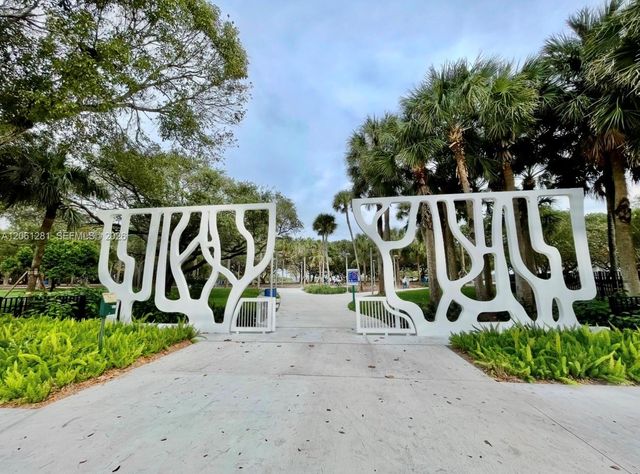 8036 Harding Ave 1, Miami Beach, FL 33141
