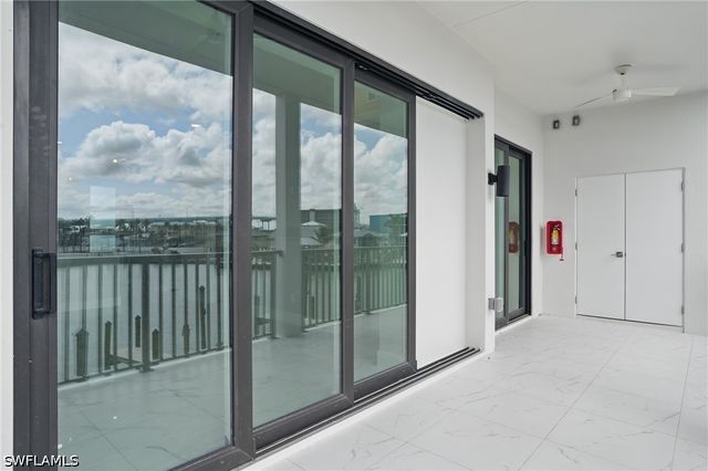 855 Lagoon ST 4, Fort Myers Beach, FL 33931