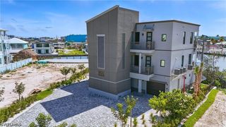 855 Lagoon ST 4, Fort Myers Beach, FL 33931