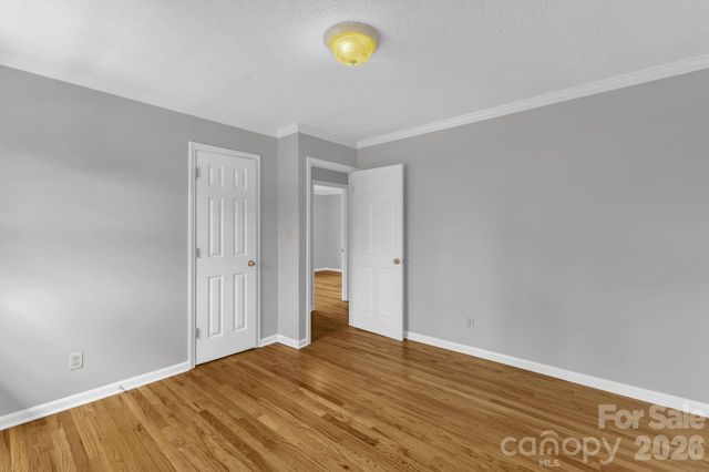 147 Elkwood Road, Asheville, NC 28804
