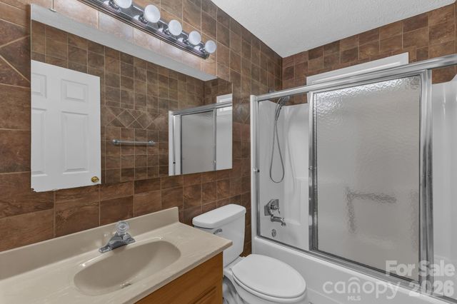147 Elkwood Road, Asheville, NC 28804