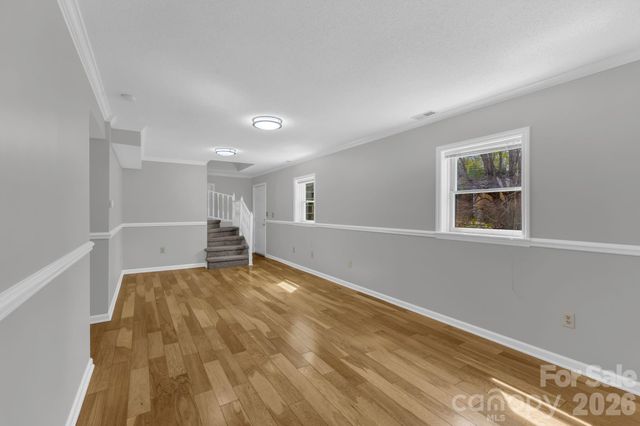 147 Elkwood Road, Asheville, NC 28804