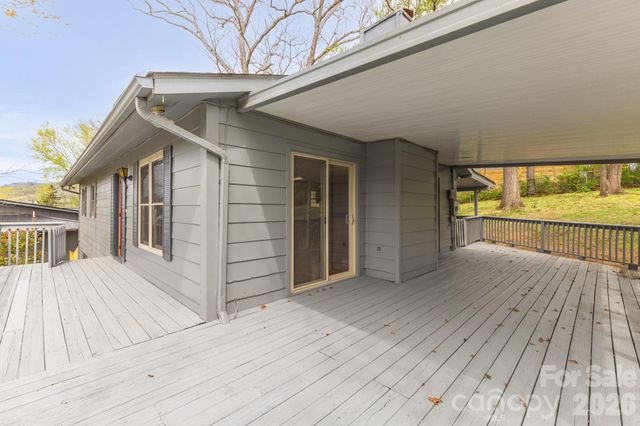 147 Elkwood Road, Asheville, NC 28804