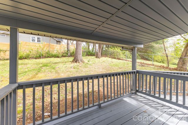 147 Elkwood Road, Asheville, NC 28804