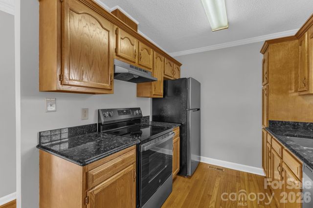 147 Elkwood Road, Asheville, NC 28804