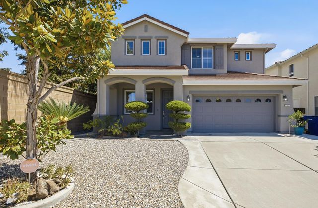 18 Delta Tule Ct, Sacramento, CA 95834