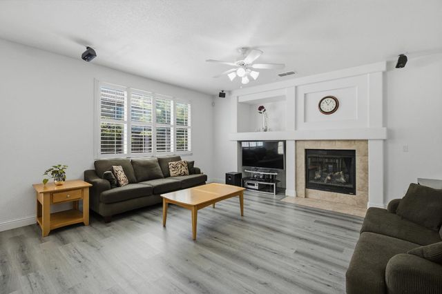 18 Delta Tule Ct, Sacramento, CA 95834