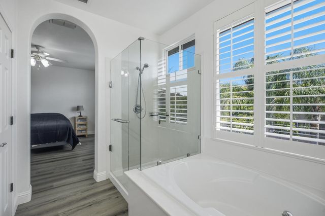 18 Delta Tule Ct, Sacramento, CA 95834