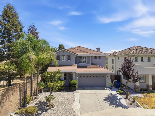 18 Delta Tule Ct, Sacramento, CA 95834
