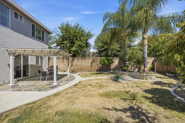 18 Delta Tule Ct, Sacramento, CA 95834