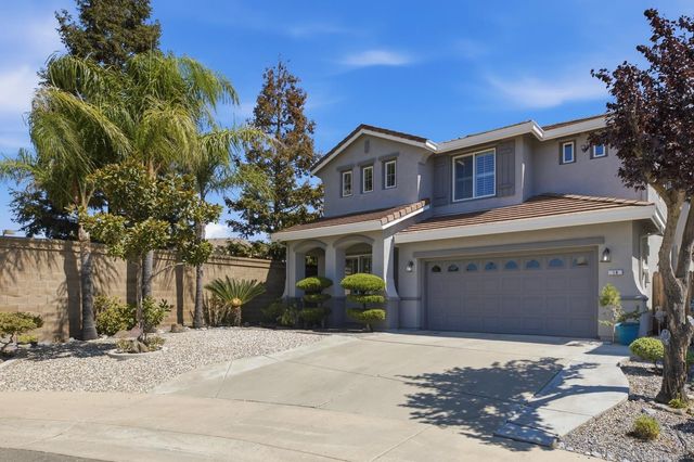 18 Delta Tule Ct, Sacramento, CA 95834
