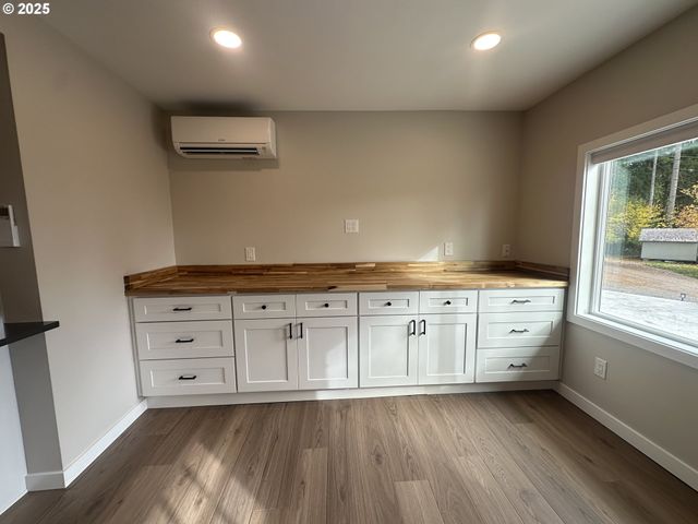 125 FOXGLOVE Ter, Longview, WA 98632