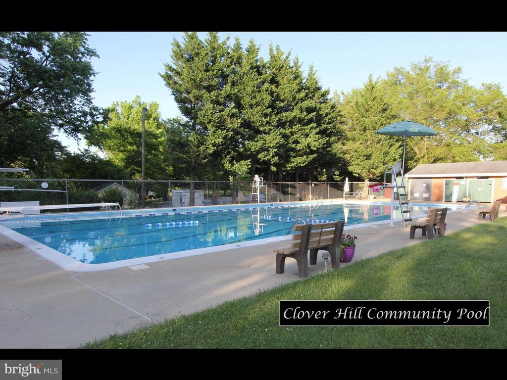 6670 SPRINGHILL DR, Frederick, MD 21702