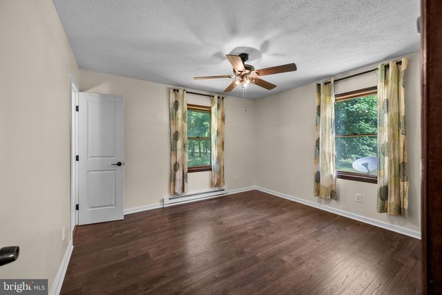 2085 CRUMS CHURCH RD, Berryville, VA 22611