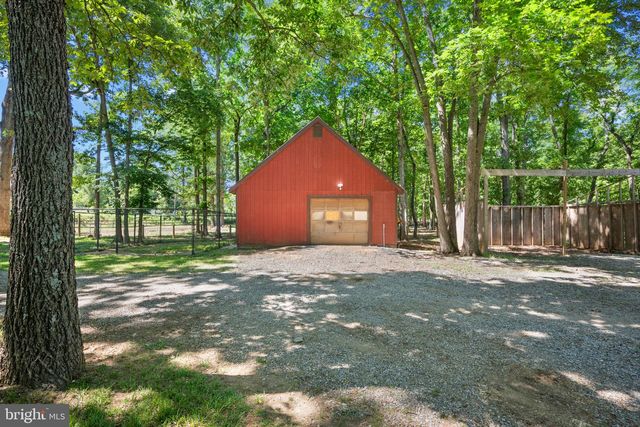 2085 CRUMS CHURCH RD, Berryville, VA 22611