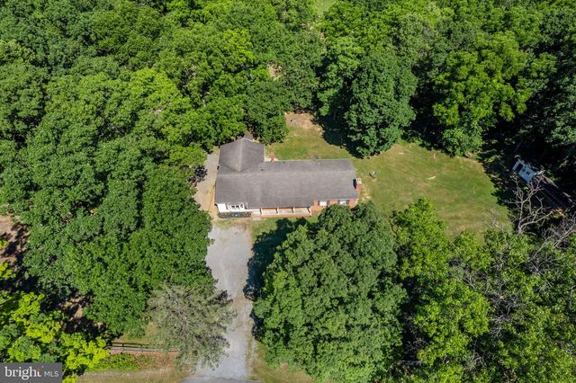 2085 CRUMS CHURCH RD, Berryville, VA 22611