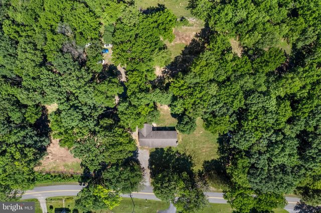 2085 CRUMS CHURCH RD, Berryville, VA 22611