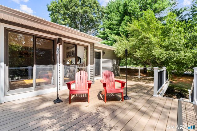 184 Bear Path Road, Hamden, CT 06514