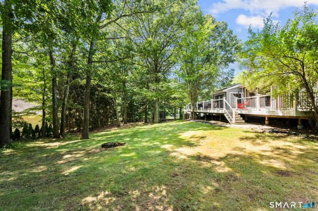 184 Bear Path Road, Hamden, CT 06514