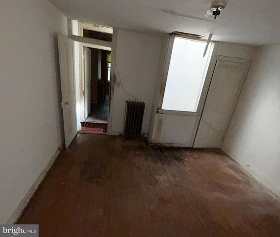 2123 W LEXINGTON ST, Baltimore, MD 21223