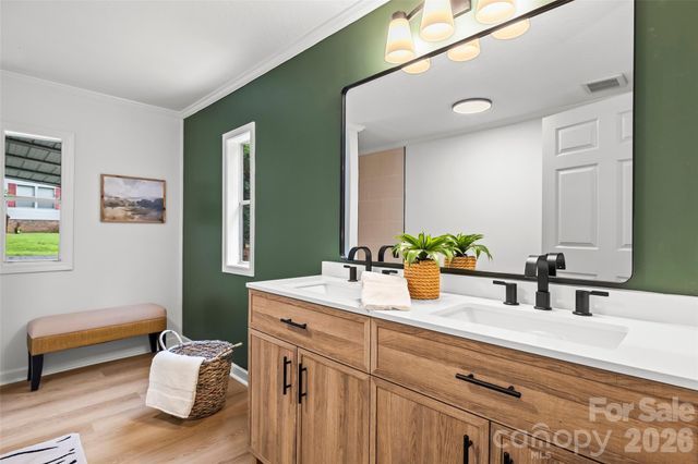 183 Jessica Lane, Forest City, NC 28043
