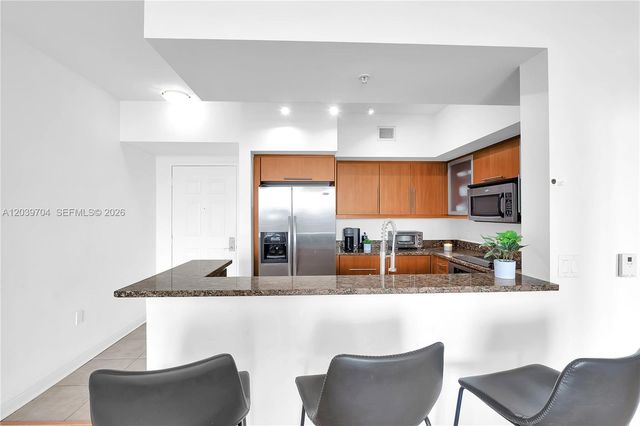 888 S Douglas Rd 910, Coral Gables, FL 33134