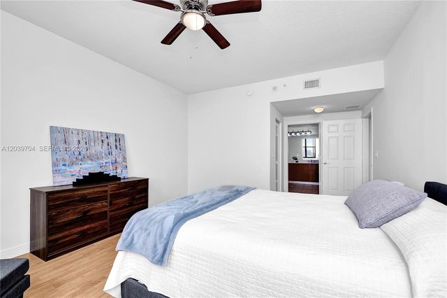 888 S Douglas Rd 910, Coral Gables, FL 33134
