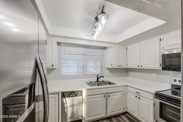 15402 N 28th Street 124, Phoenix, AZ 85032