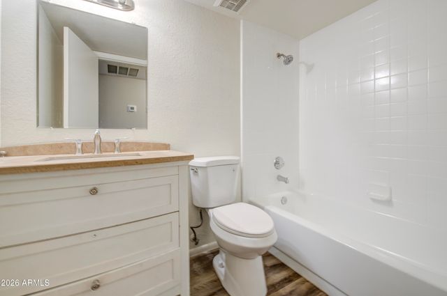 15402 N 28th Street 124, Phoenix, AZ 85032