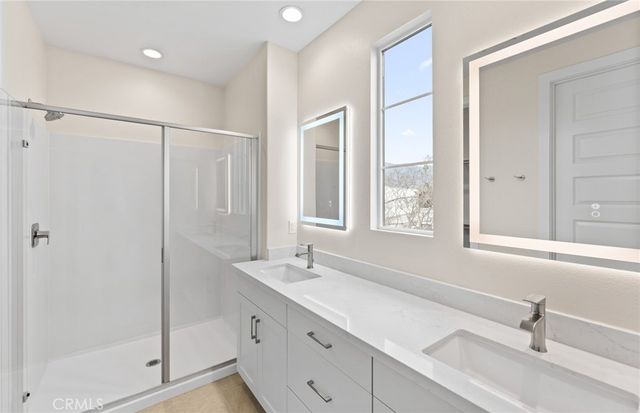 104 Kimberwick Court, Burbank, CA 91506